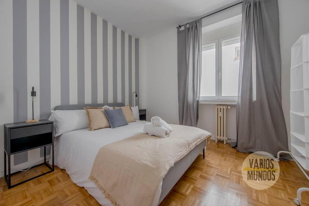 Ferienwohnung Beautiful Apt 7Px En La C/Santa Ana Centro De Madrid Exterior foto
